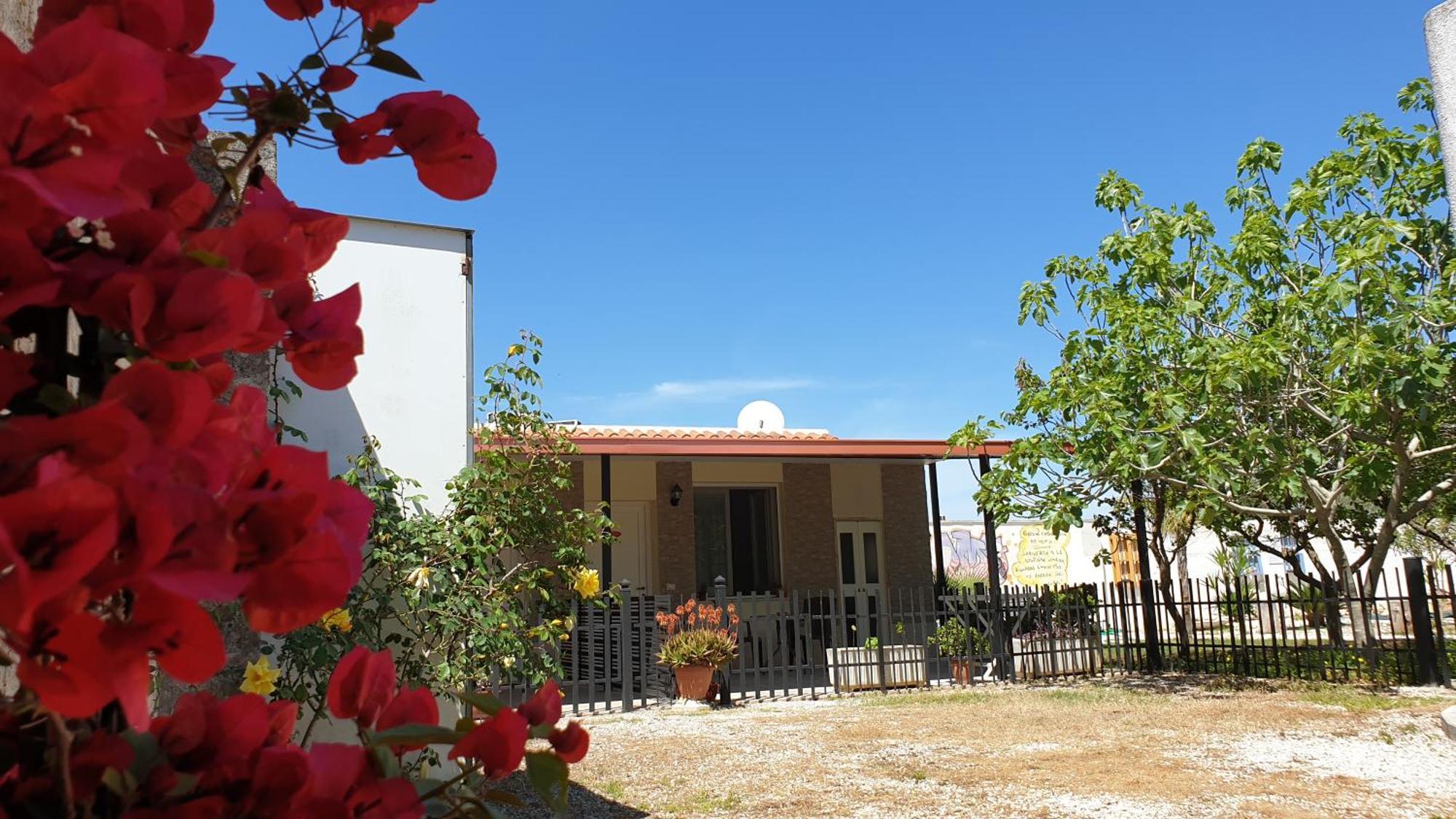 B&B Villa Romina San Cataldo  Exterior foto